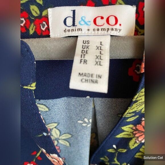 D & Co Blouse Women’s Large Blue Roses Floral Tunic Long Sleeves Cottagecore - Picture 3 of 7